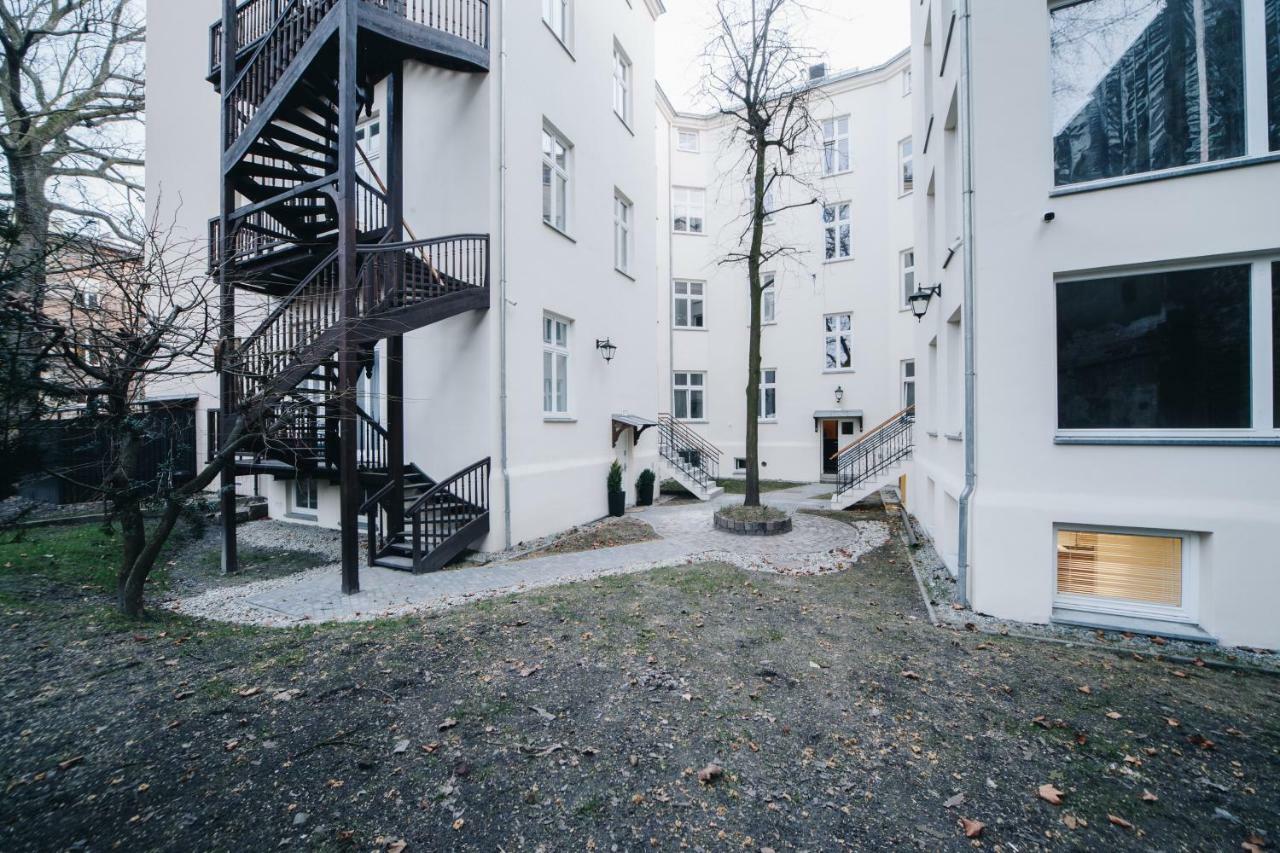 M5 Main Square Stylish One Bedroom クラクフ エクステリア 写真